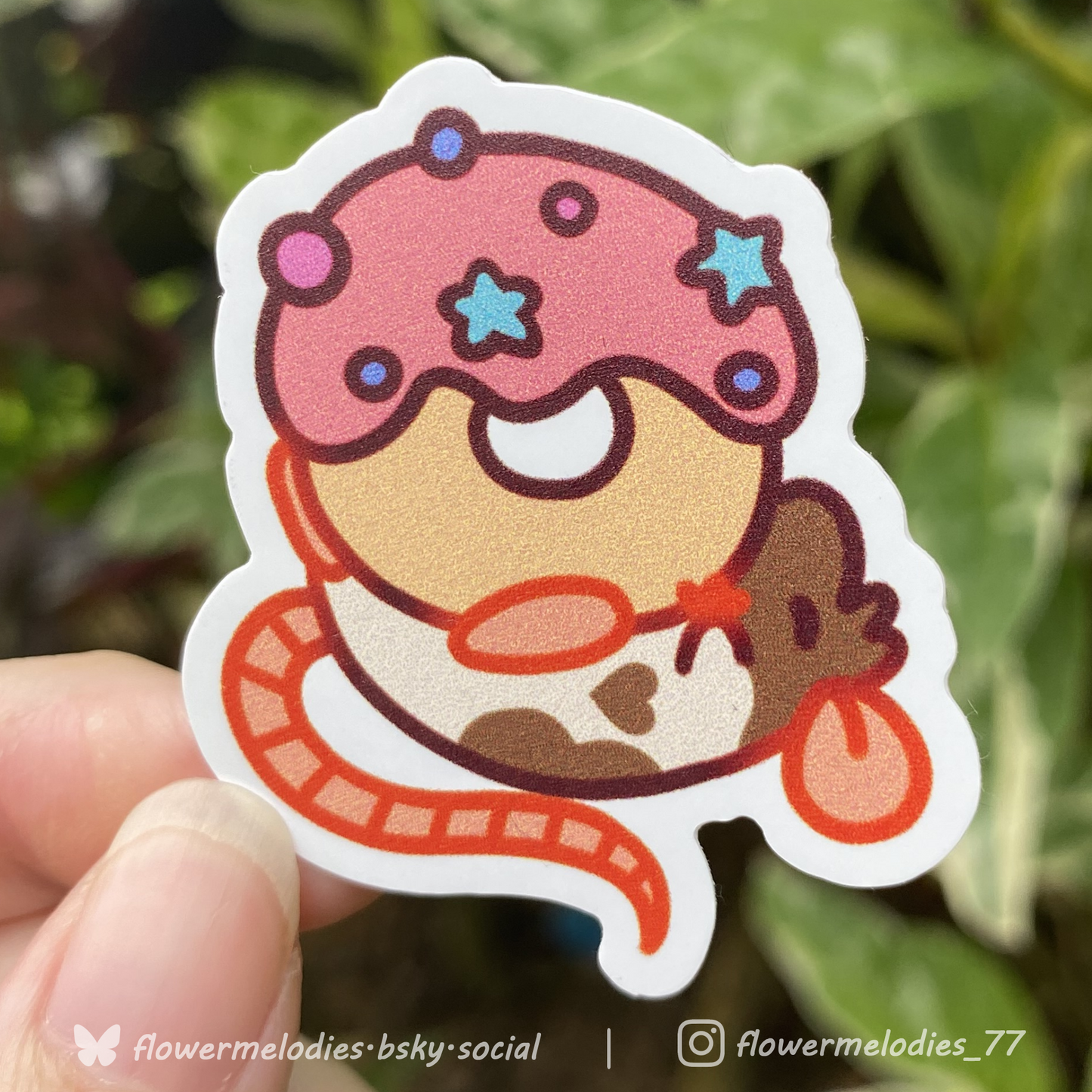 Donut rat sticker - Two tone brown