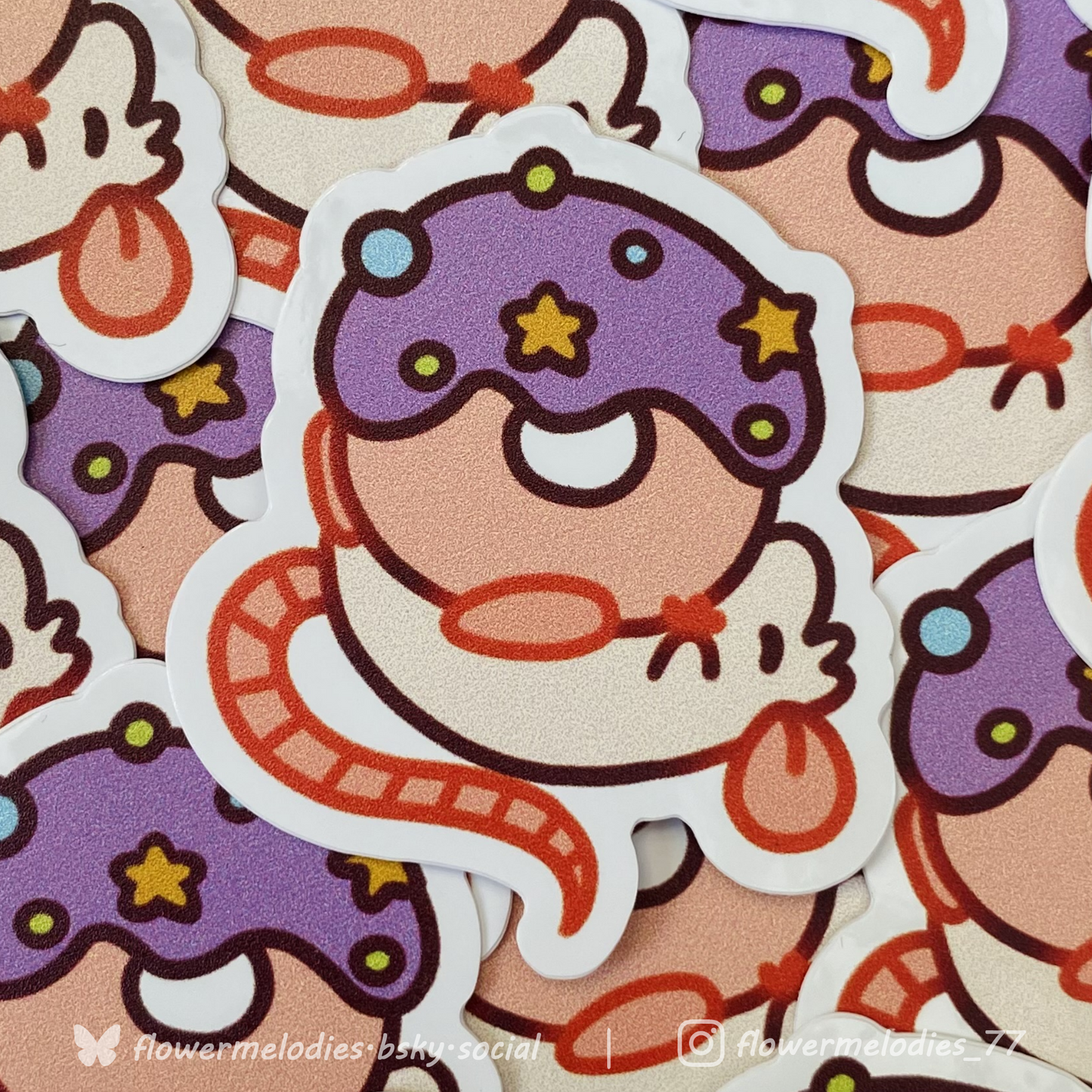 Donut rat sticker - White