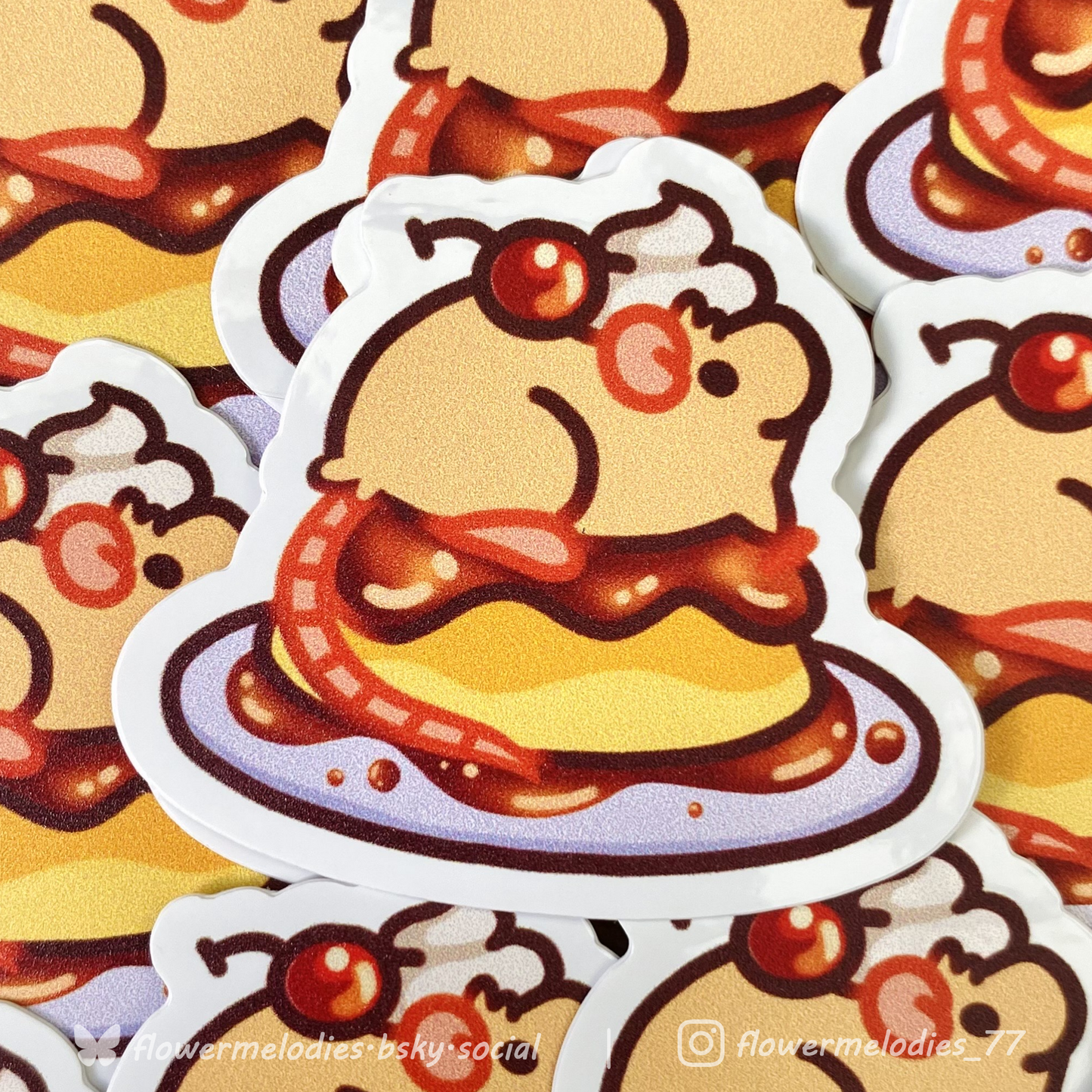Pudding Rat sticker - Cream