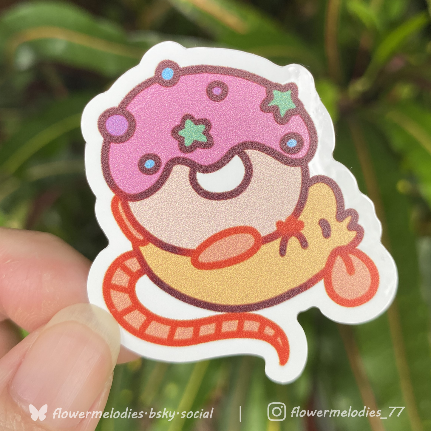 Donut rat sticker - Cream