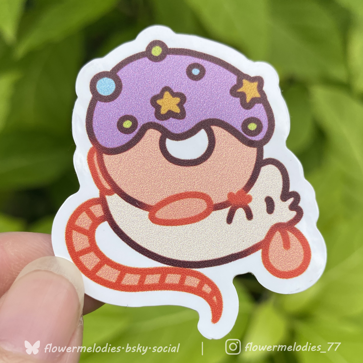 Donut rat sticker - White