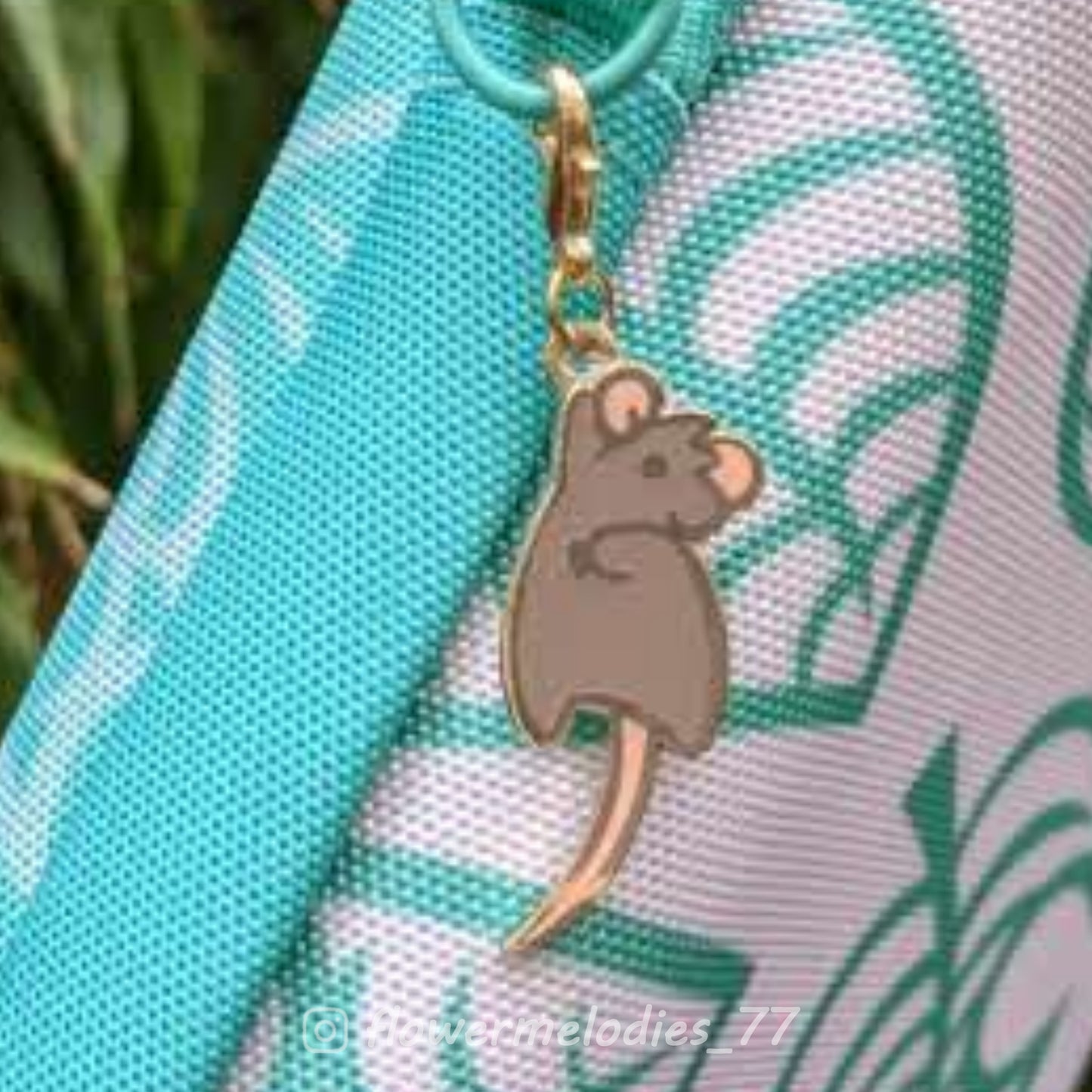 Travel Buddy - Grey Rat